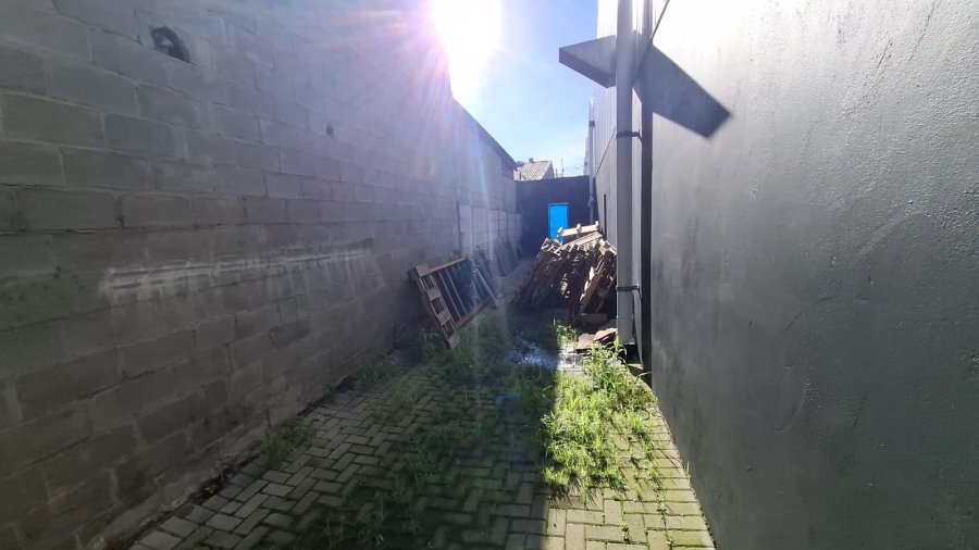 To Let commercial Property for Rent in Stikland Industrial Western Cape